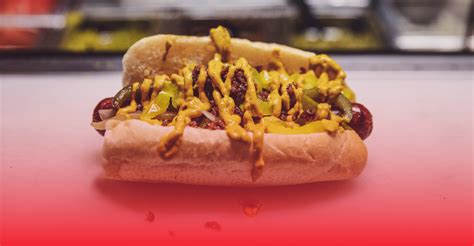 Steve's Hot Dogs new location includes a treat for Blues fans